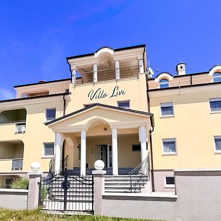 מדולין Villa Livi - Luxury Sea View Appartments מראה חיצוני תמונה